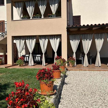 Apartmani Antonija Vozilici Экстерьер фото