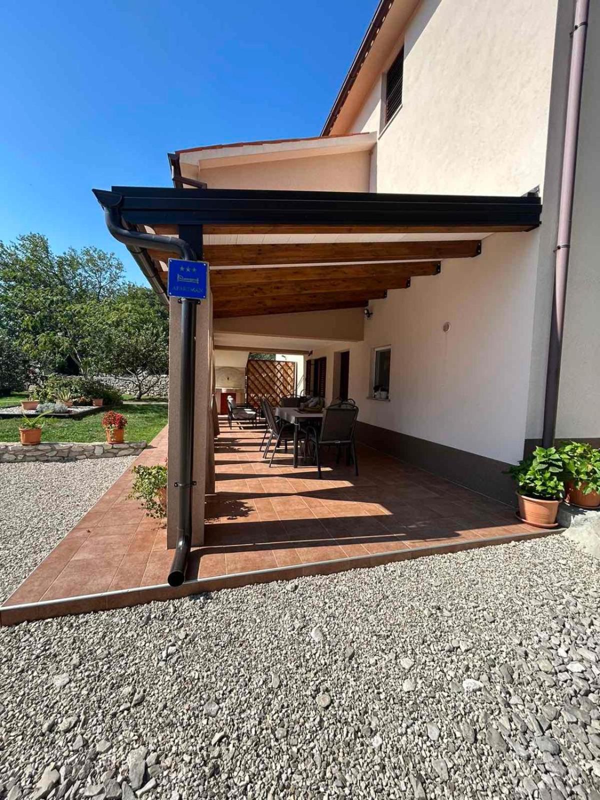 Apartmani Antonija Vozilici Экстерьер фото